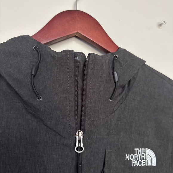 Women's The North Face HyVent Ski Snow Rain Jacket L Charcoal Black - Picture 4 of 11